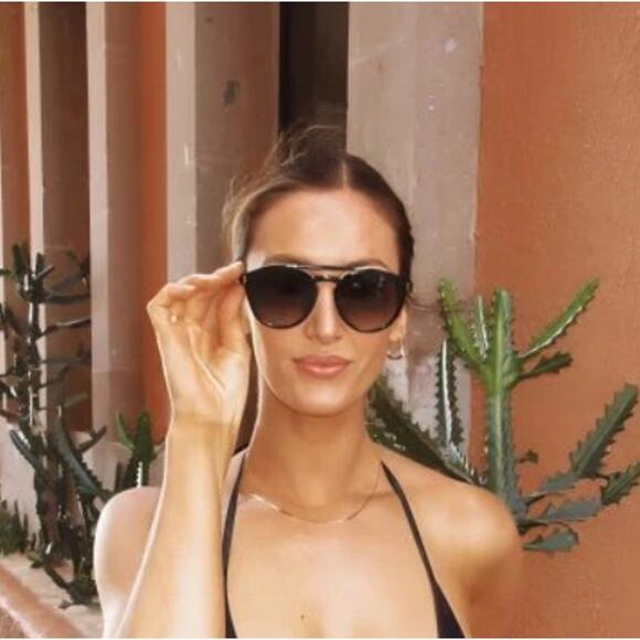 Velvet Eyewear AMELIA Round Aviator Sunglasses - Black / Gray Fade - NWT - Picture 8 of 10